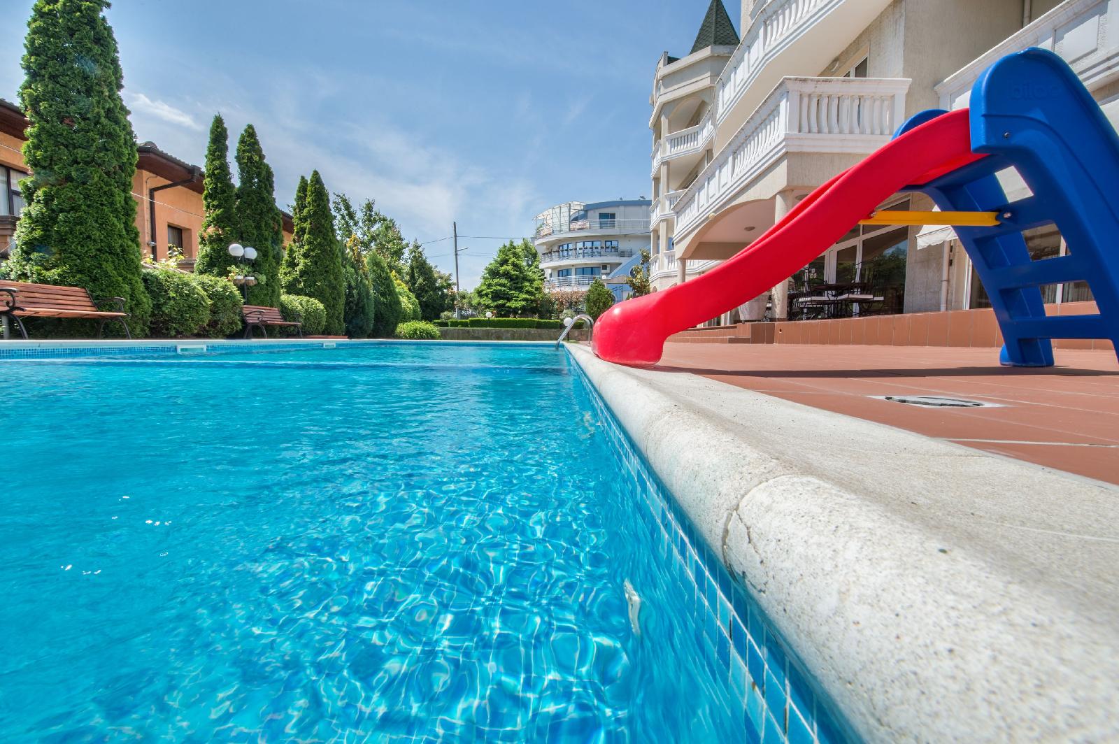 Alekta Hotel