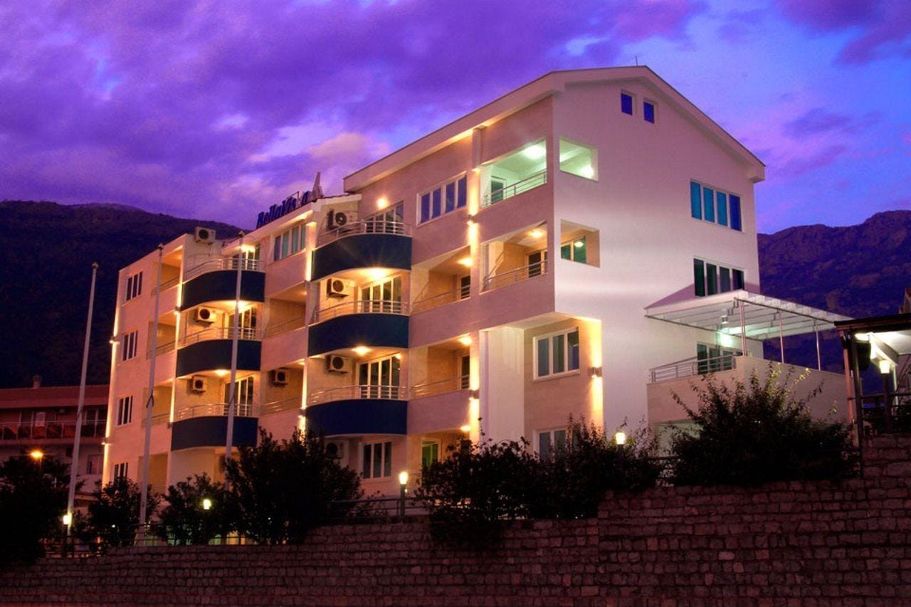 Bella Vista