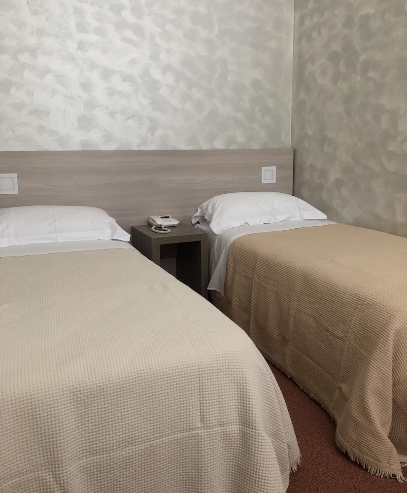 Hotel Italia
