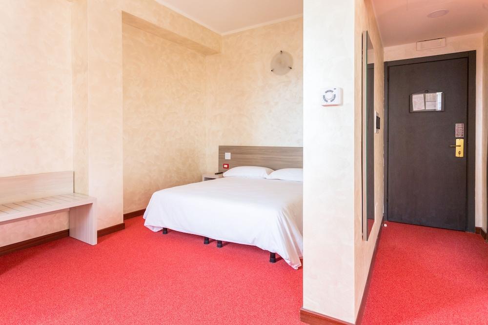 Hotel Italia
