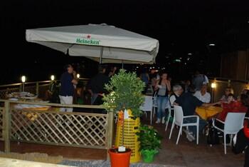 Maniel Beach Hotel