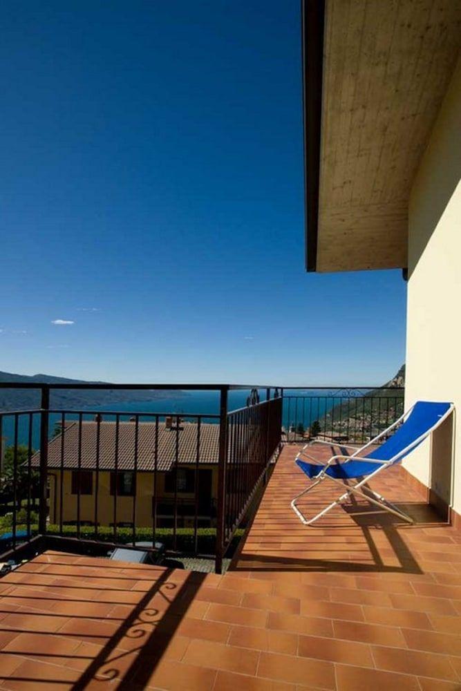 Residence Primera / Rompala