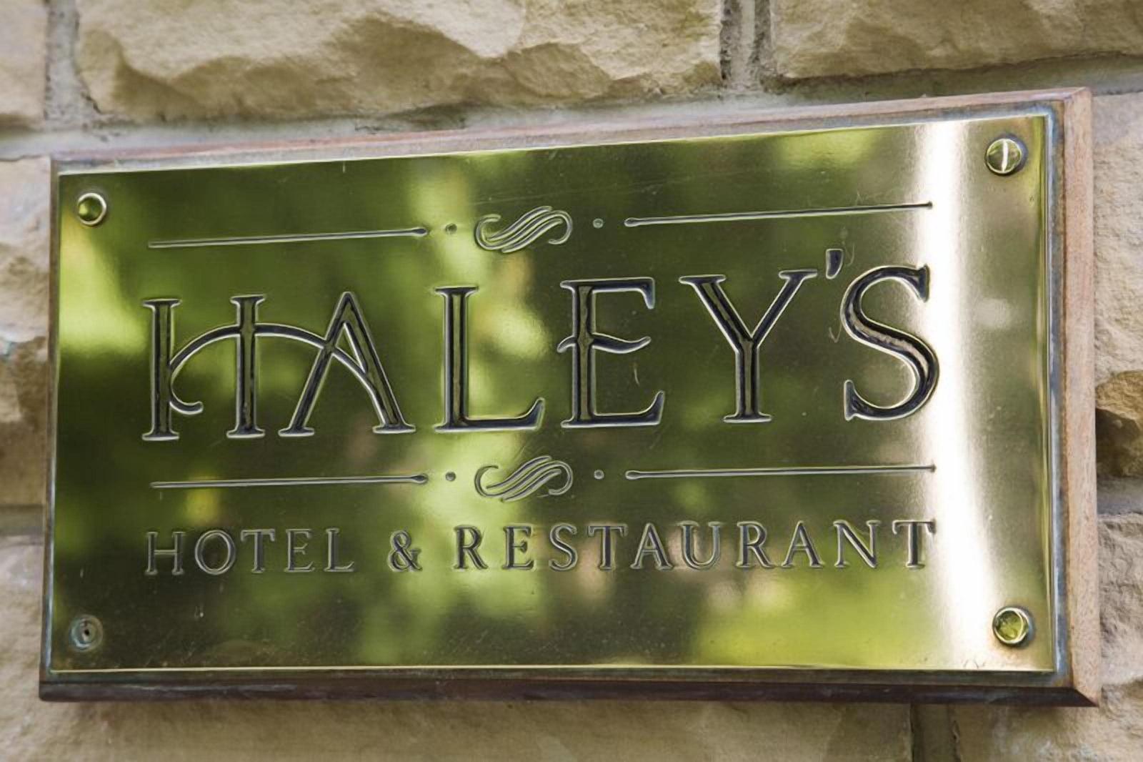 Haleys And Restaurant