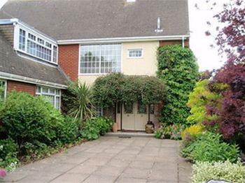 Newbridge House - B&B