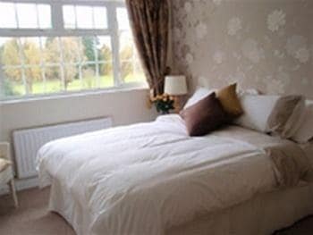 Newbridge House - B&B