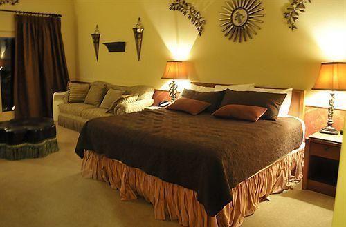 Tuscany Hills Retreat