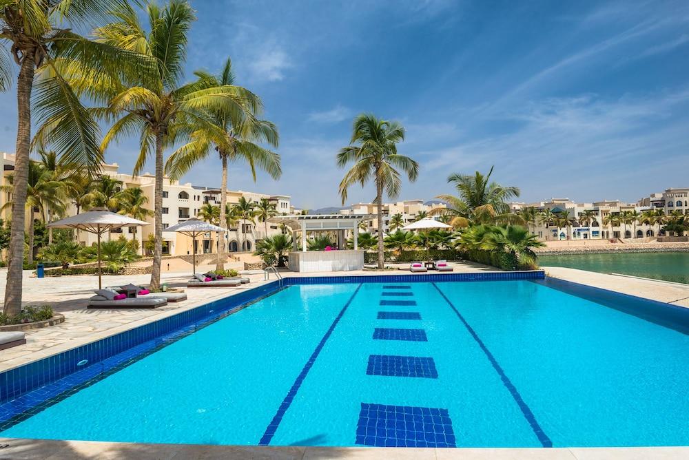 Juweira Boutique Hotel