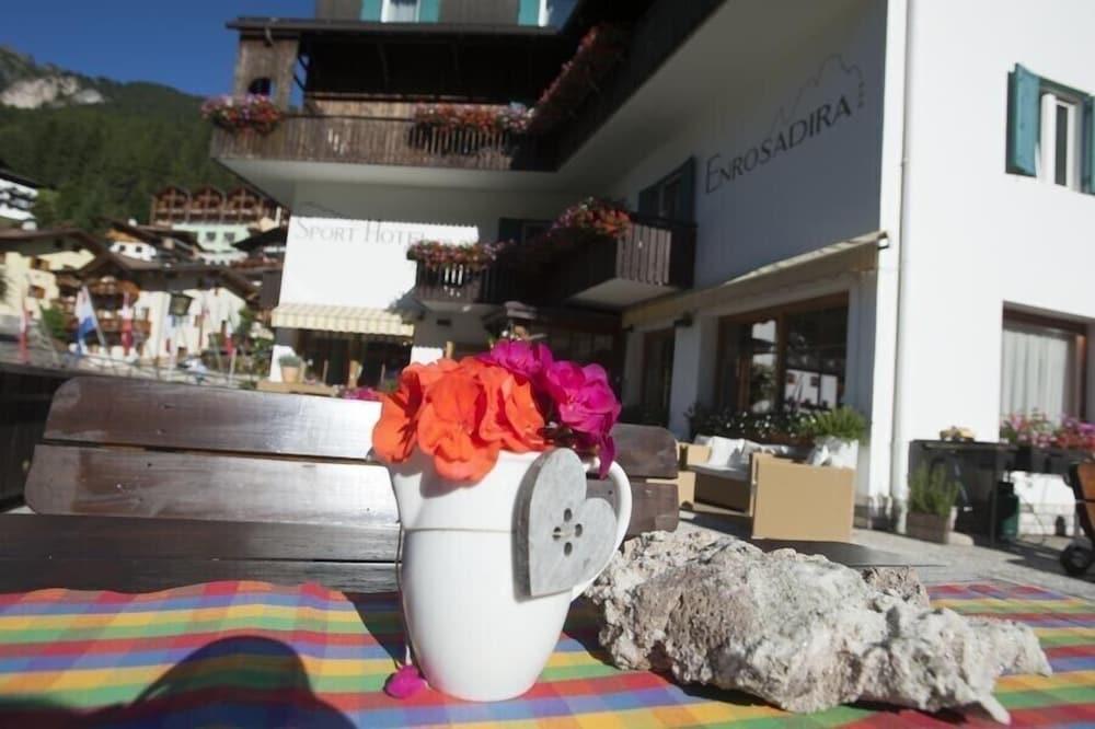 Sport Hotel Enrosadira