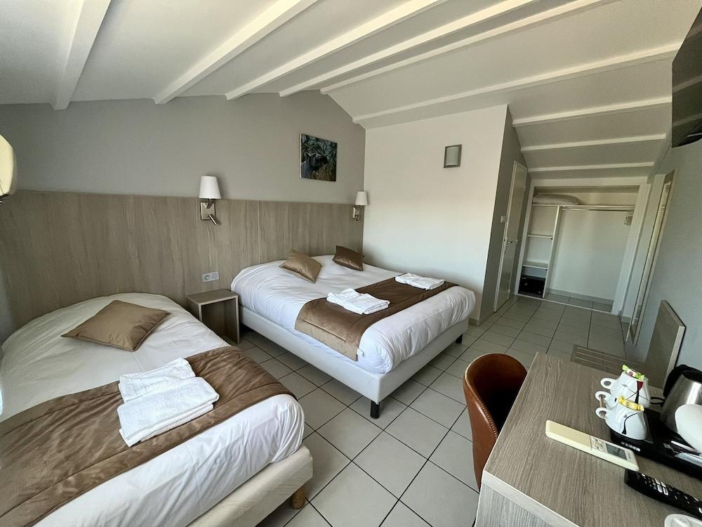 Hotel les Arcades