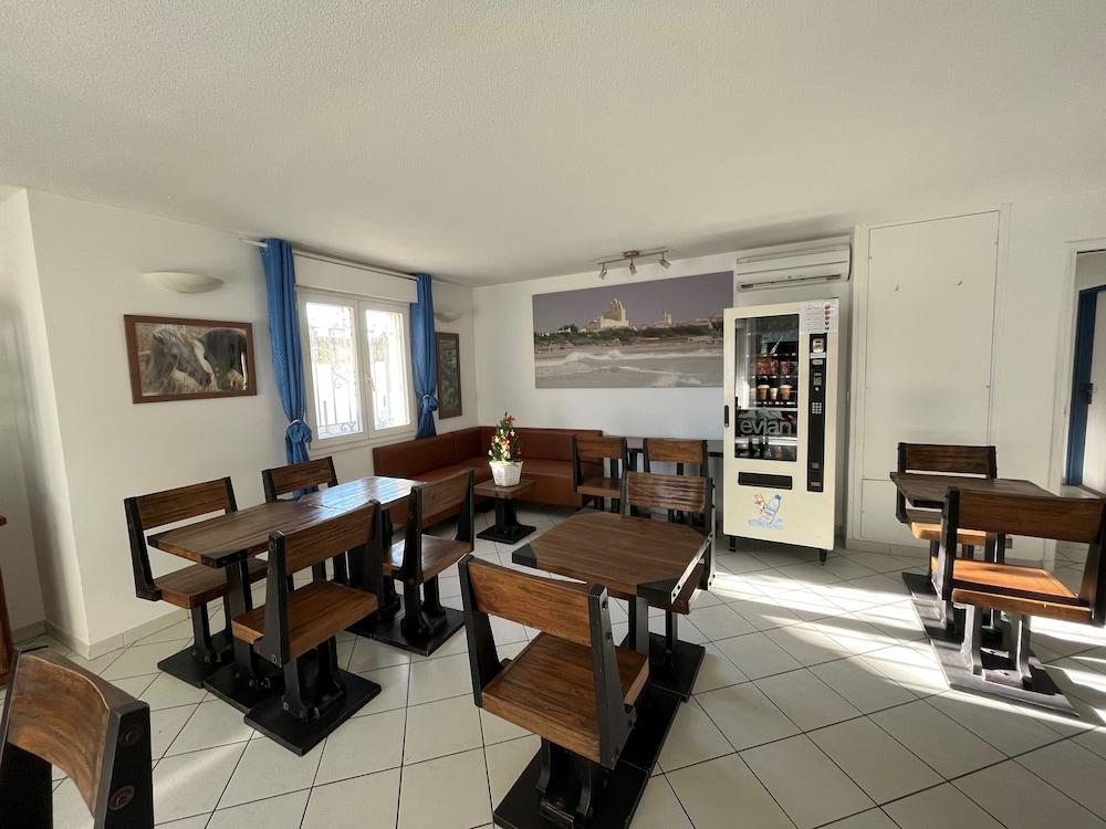 Hotel les Arcades