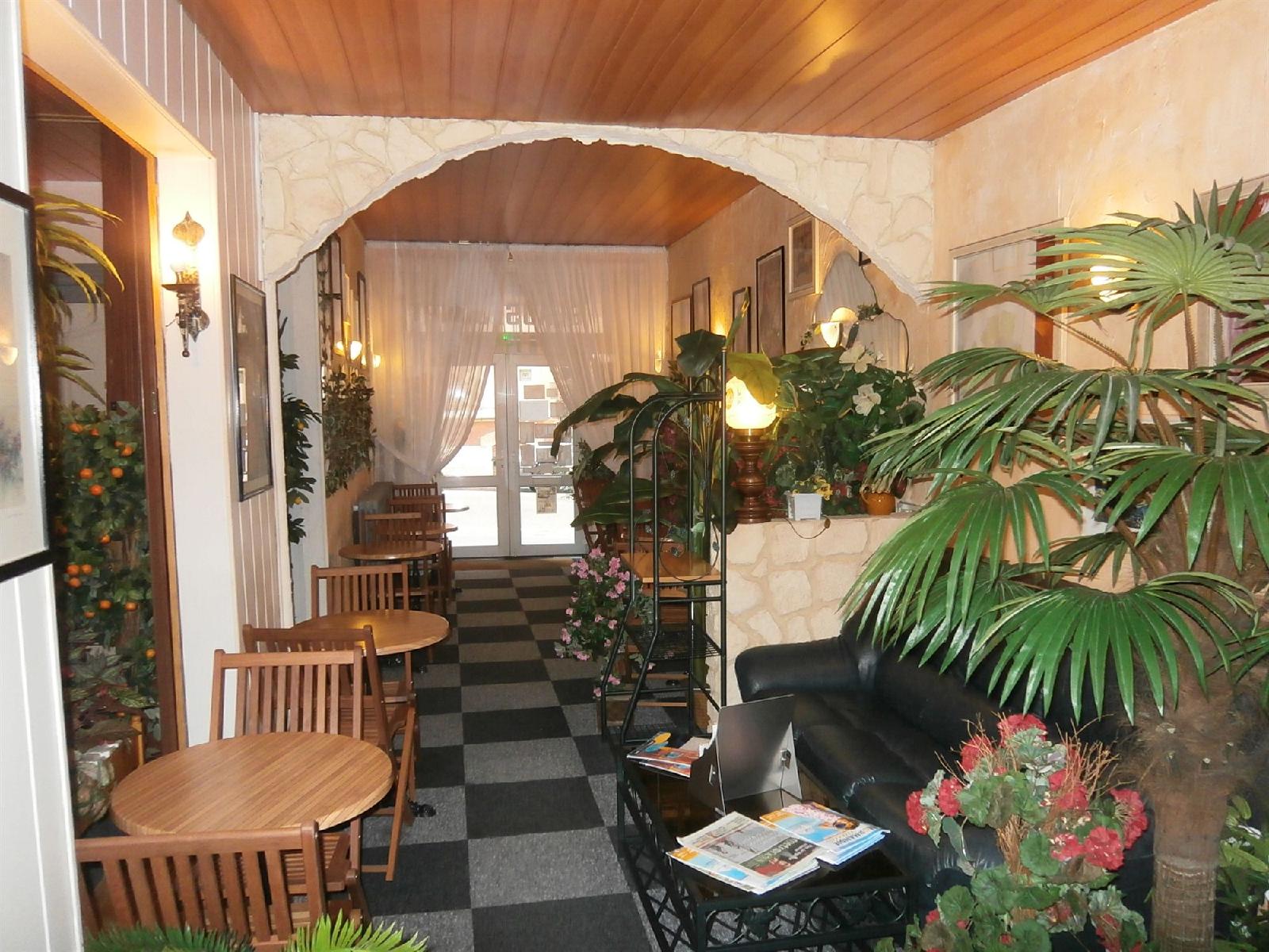 Hotel Beausejour