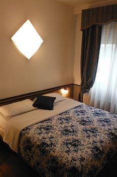 Nova Hotel
