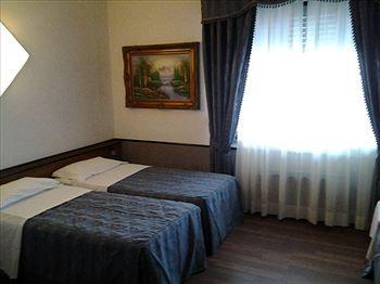 Nova Hotel