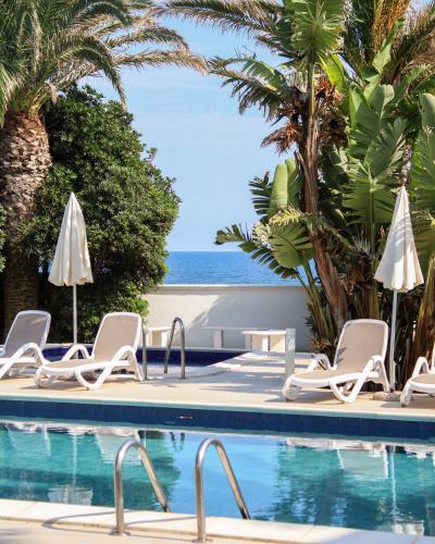 Residence BlueBay Resort