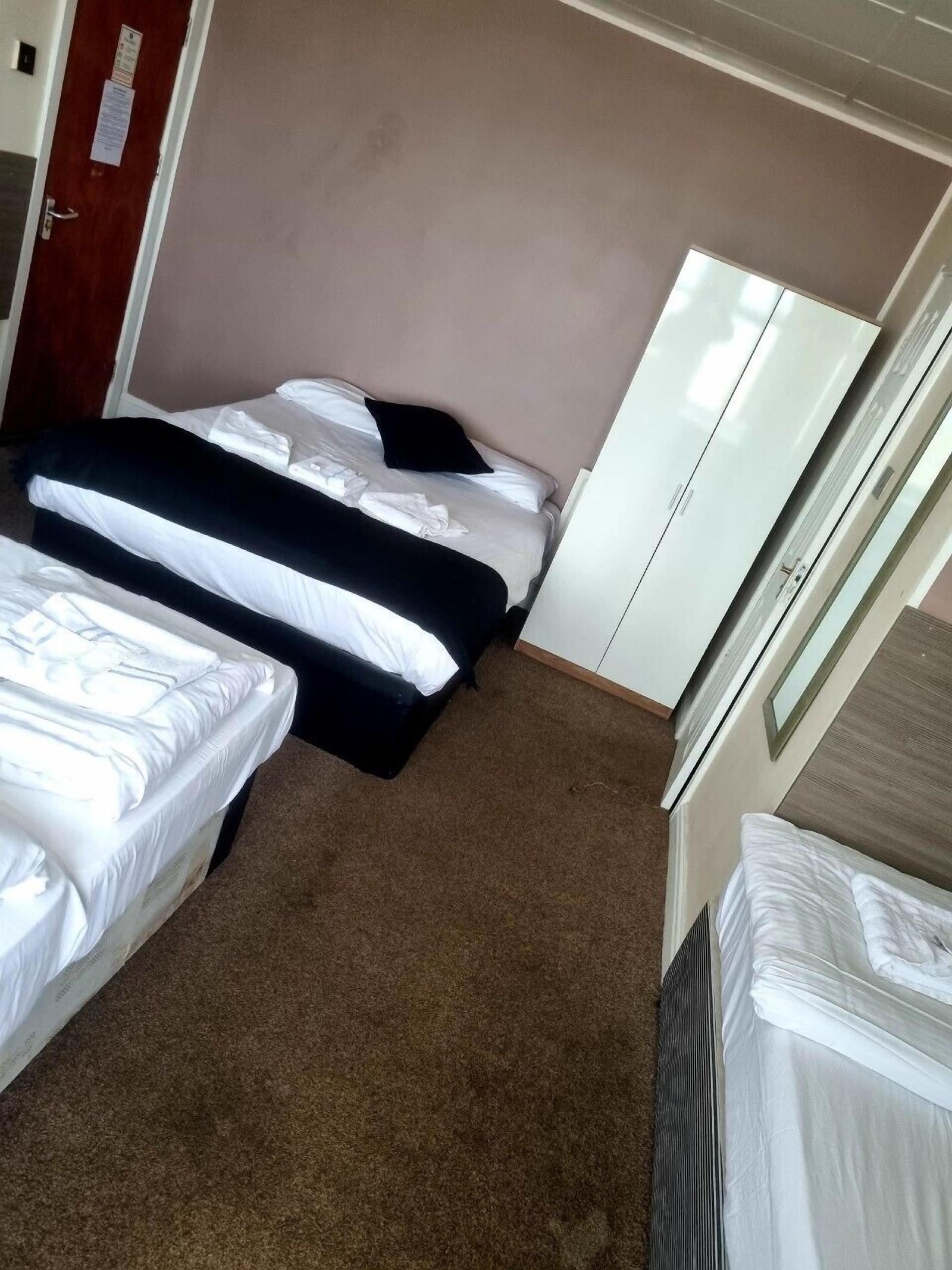 The New Royal Windsor Hotel