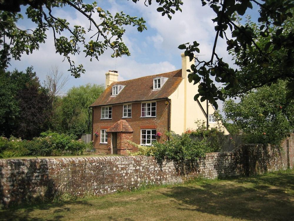 Brook Farm Bed And Breakfast