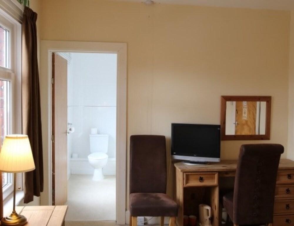 Aberthaw House Hotel