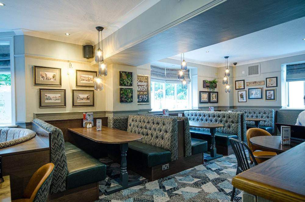The Fox Inn