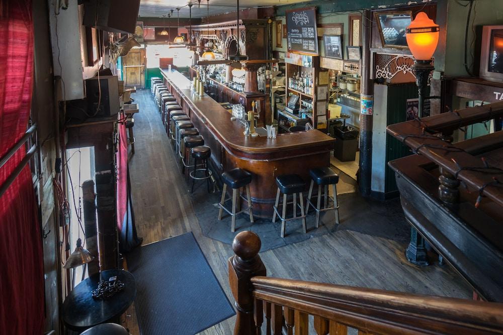 The Hotel Utah Saloon