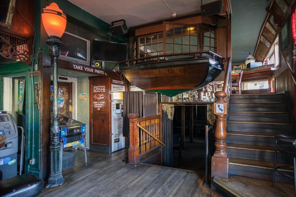 The Hotel Utah Saloon