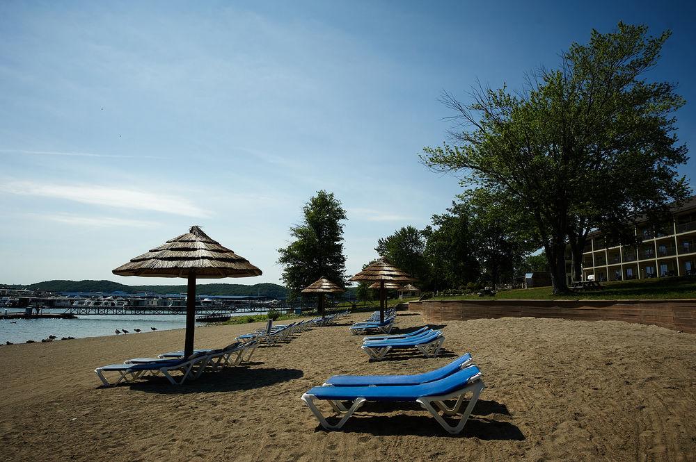 Fourwinds Lakeside Inn & Marina
