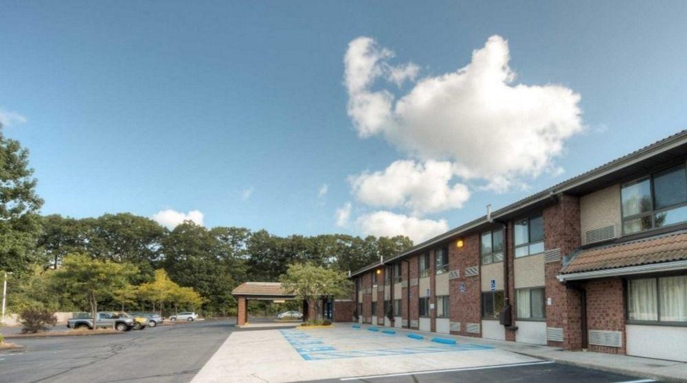 Motel 6 New Haven Branford