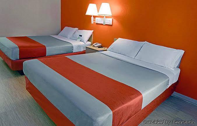 Motel 6 New Haven Branford