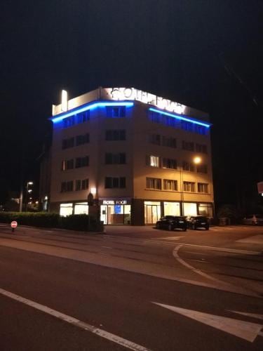 Contact Hotel Foch