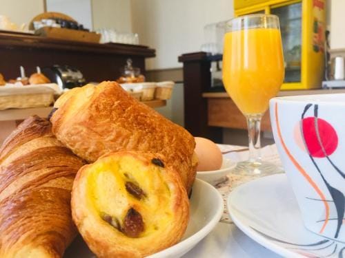 Contact Hotel Foch