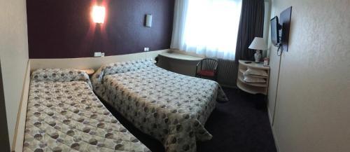 Contact Hotel Foch