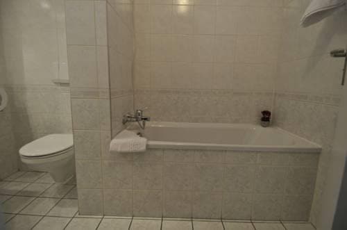 Contact Hotel Foch