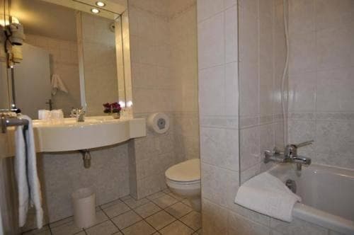 Contact Hotel Foch