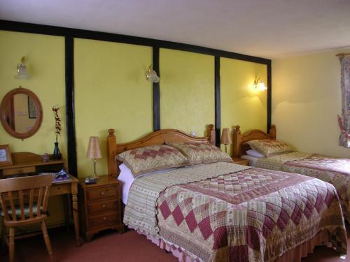 Six Bells Inn