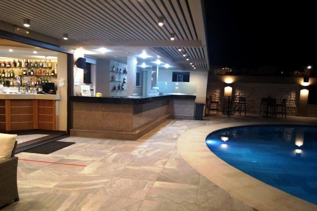Castro Beach Hotel