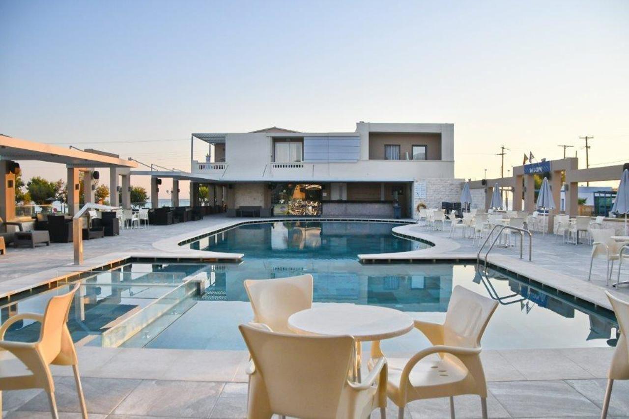 Castro Beach Hotel