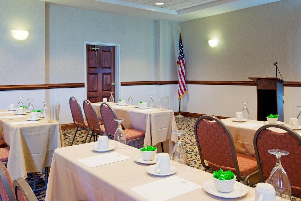Holiday Inn Hotel & Suites Ocean City