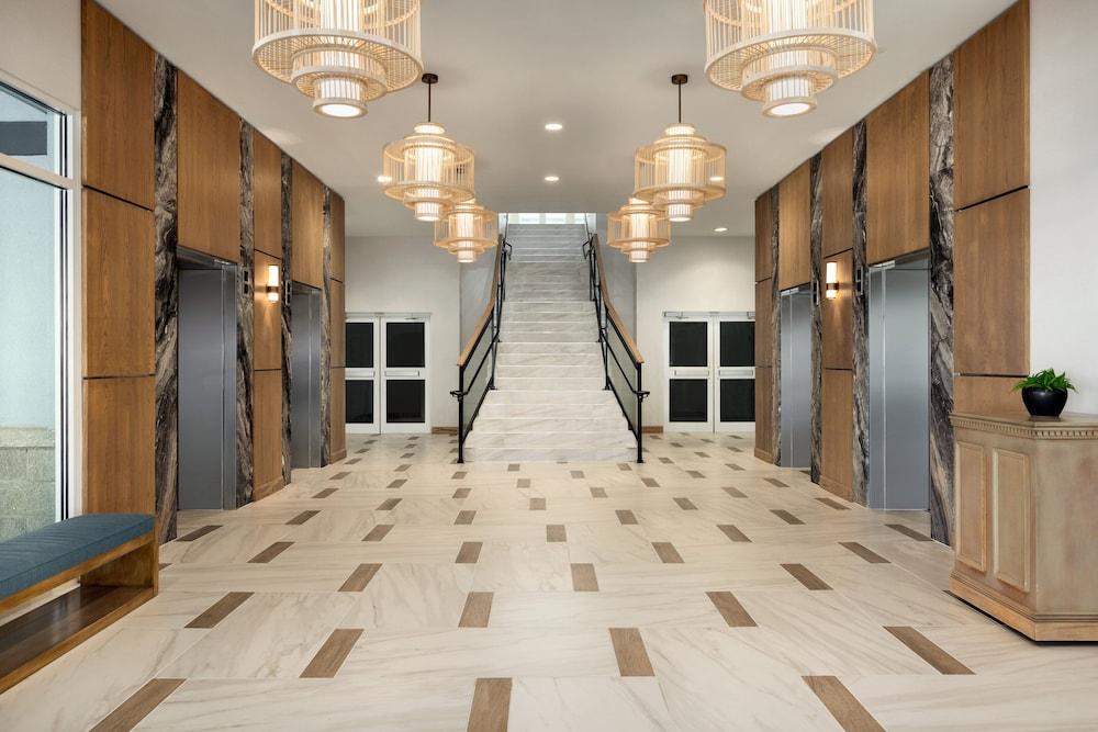 Holiday Inn Hotel & Suites Ocean City