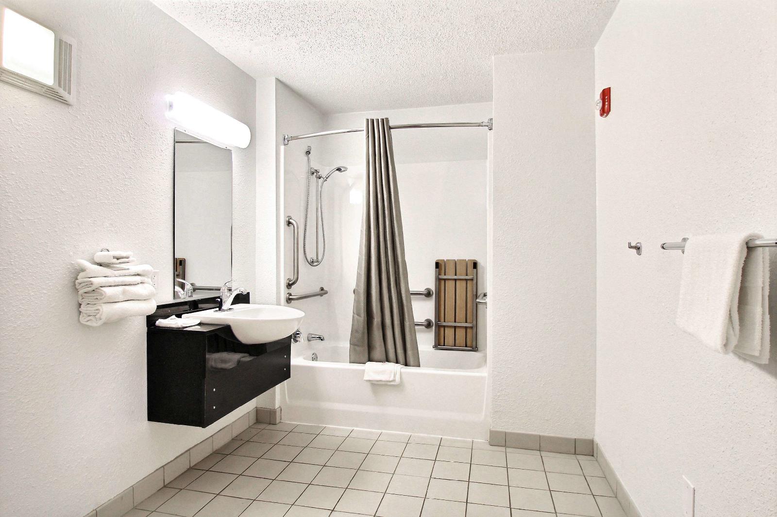 Motel 6 Cleveland - Middleburg Heights
