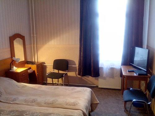 Central Hotel