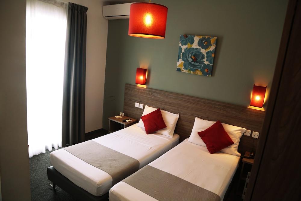 Alfonso Hotel