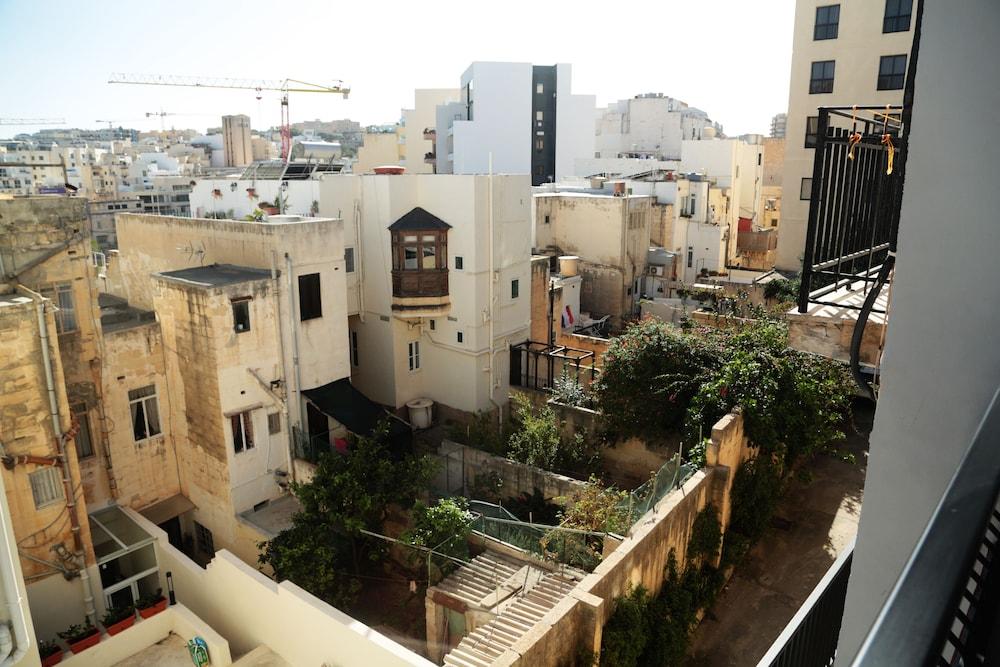 Alfonso Hotel