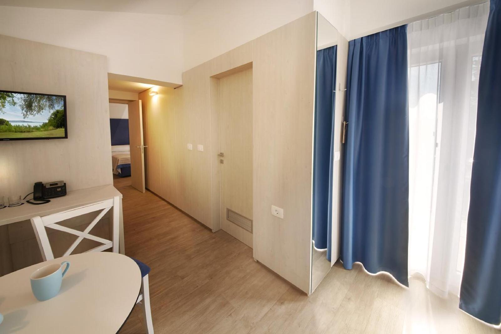 Olive Suites