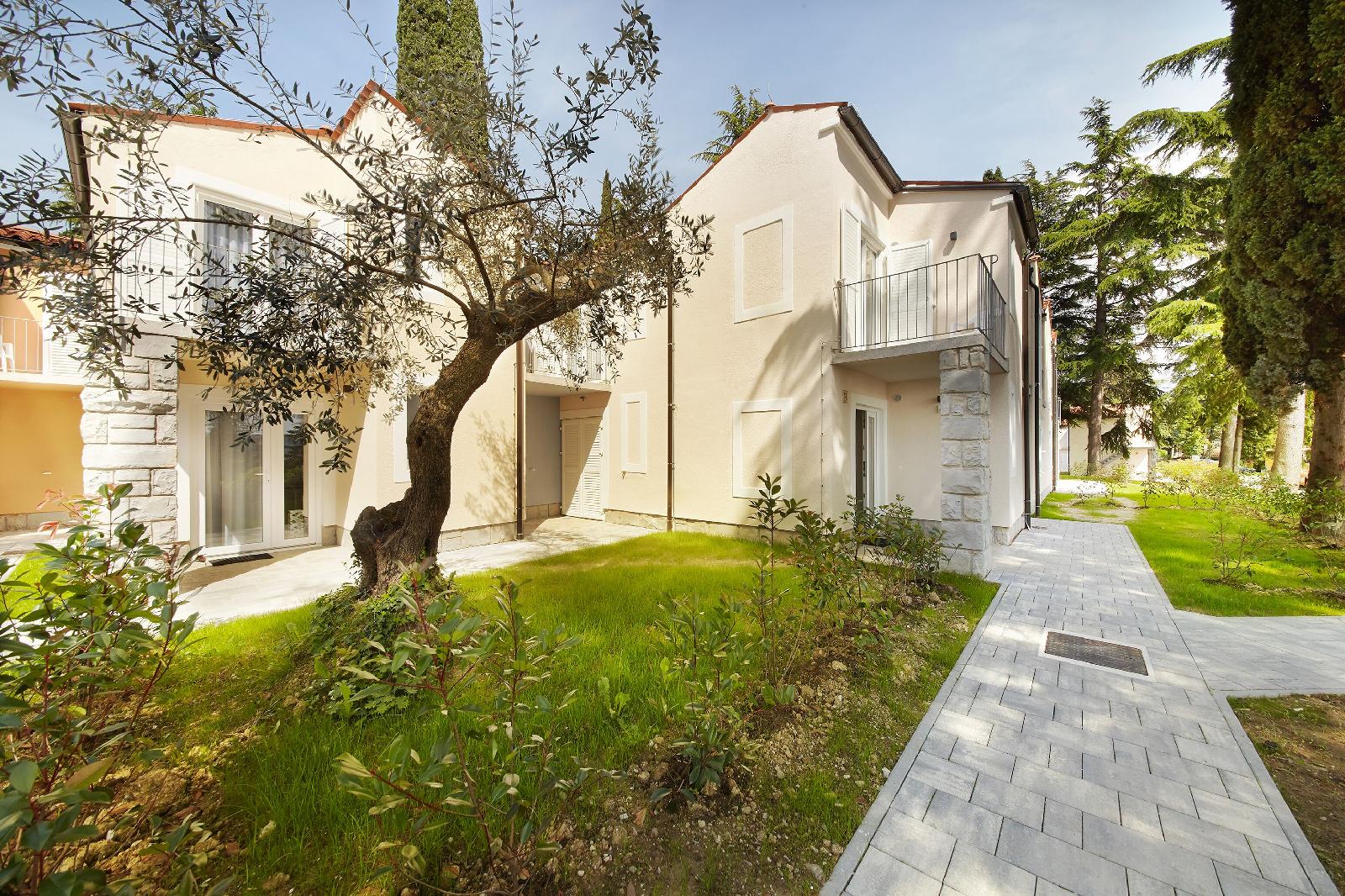Olive Suites