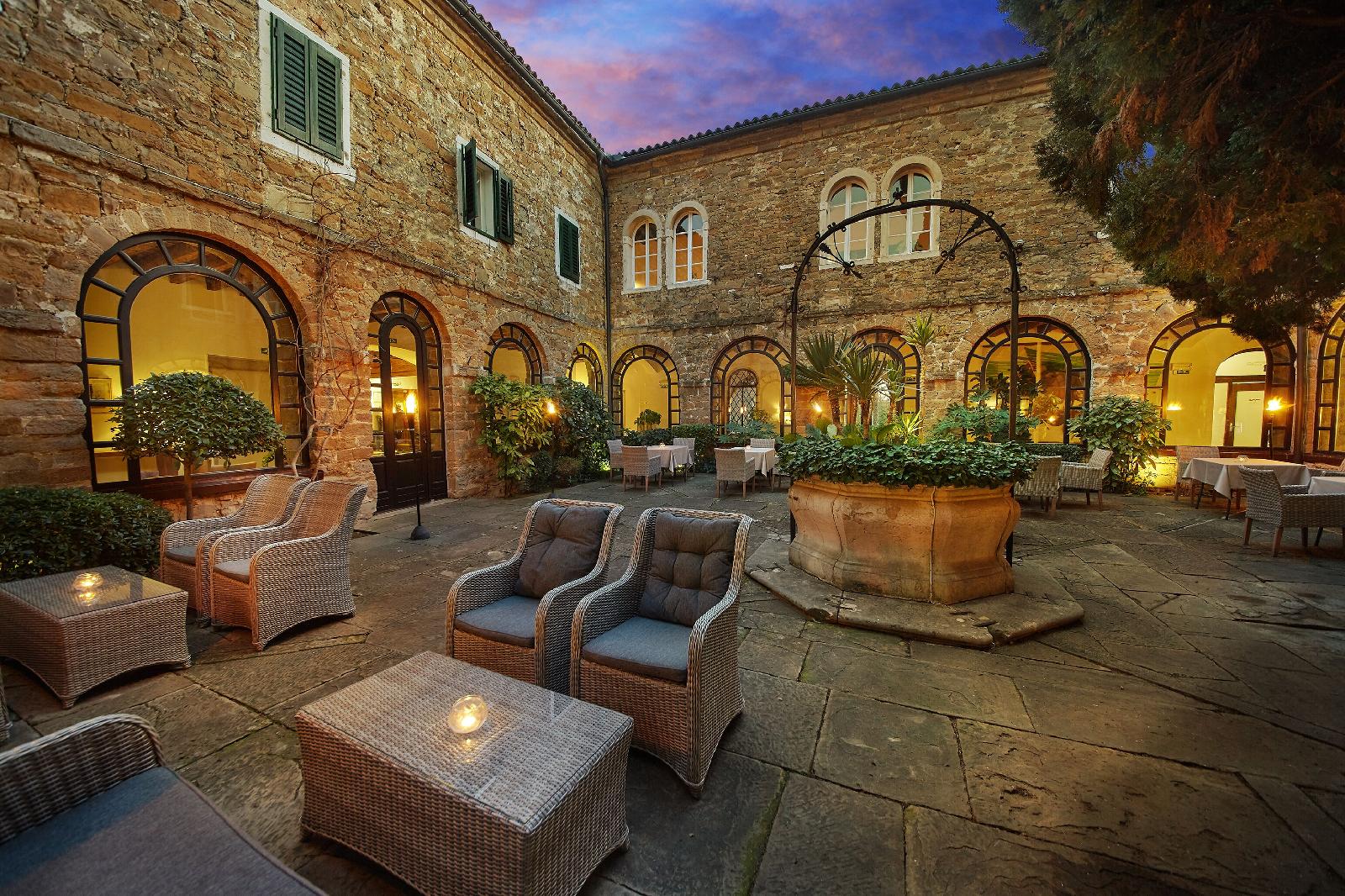 Olive Suites