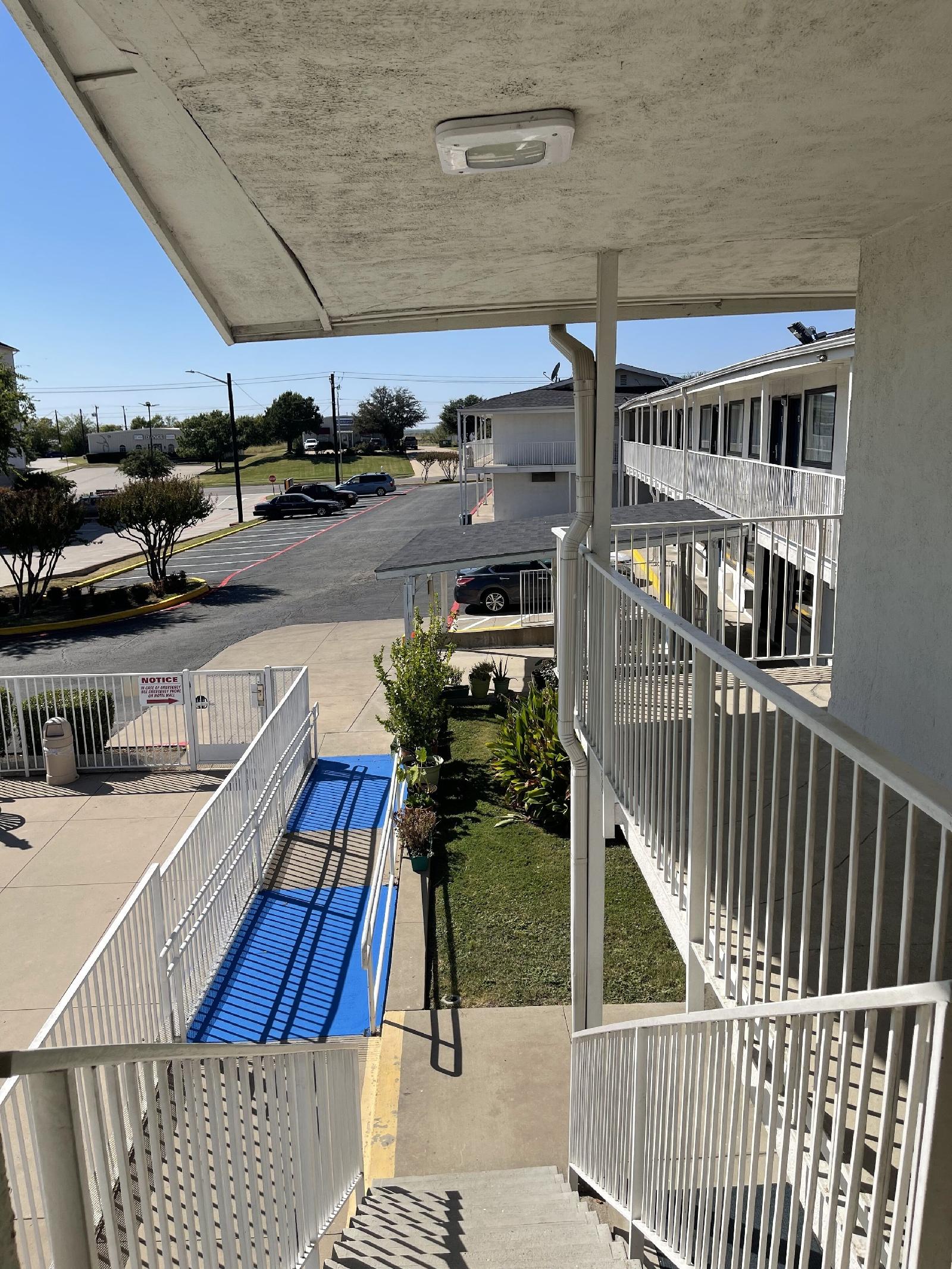 Motel 6 Denton