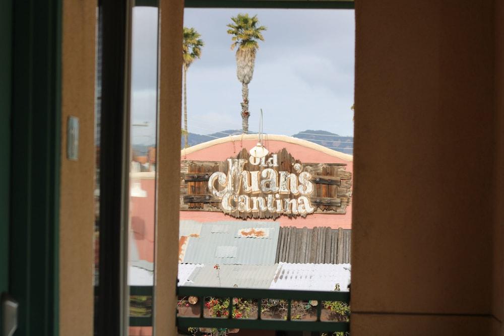 Oceano Inn