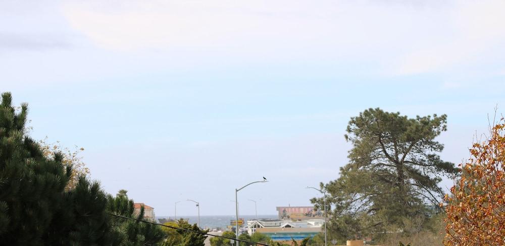 Oceano Inn
