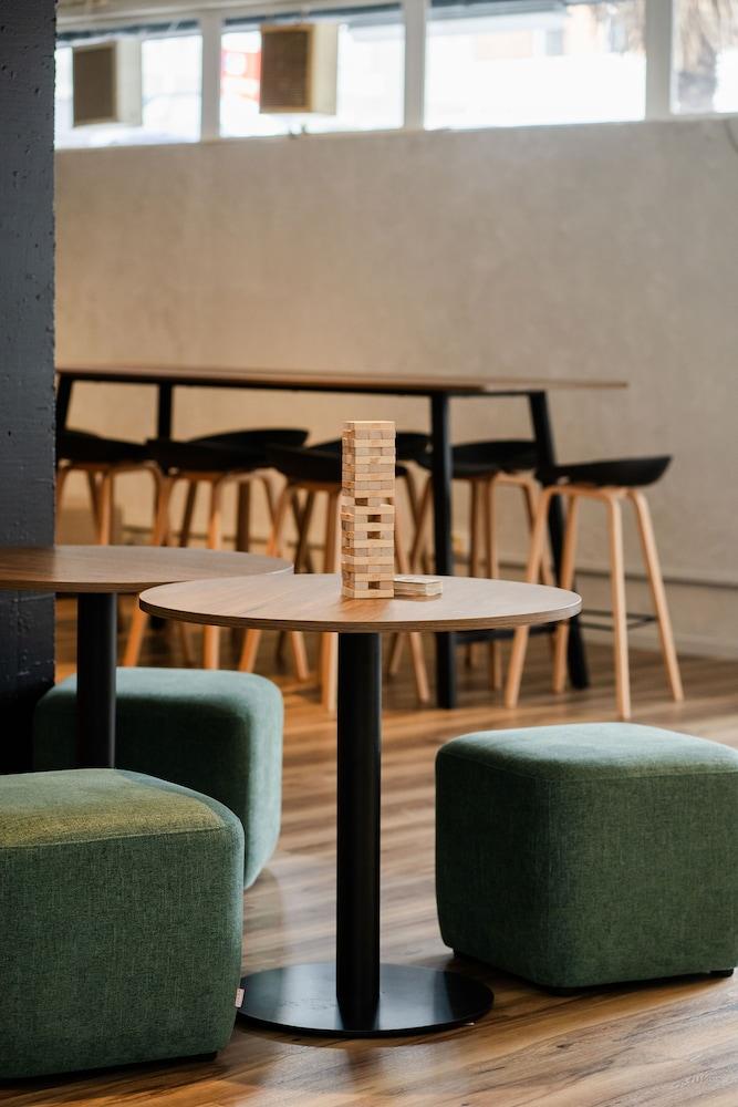 YHA Auckland International