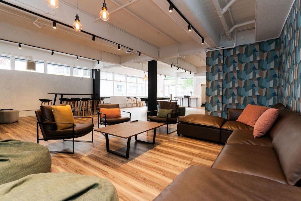 YHA Auckland International