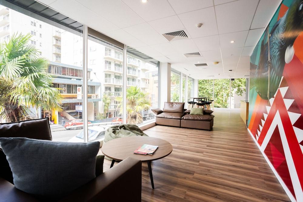 YHA Auckland International